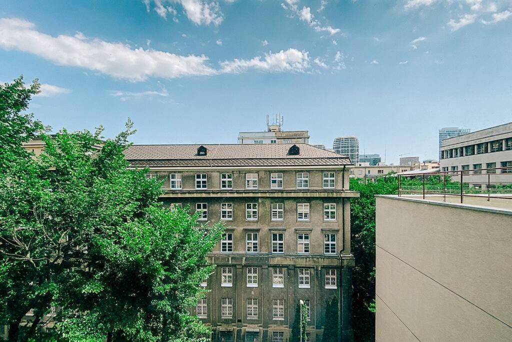 New Studio In Quiet Part Of The City Center Bratislava Exterior photo
